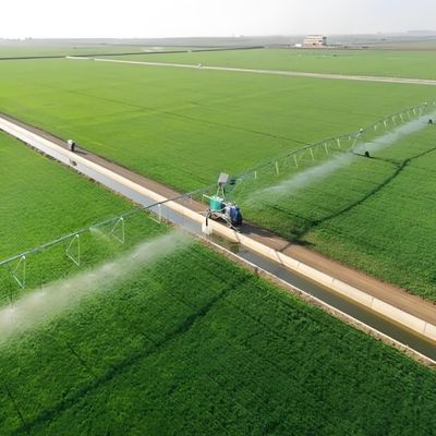 Сберегающее воду сельское хозяйство Движущийся буксирующий двигатель IoT Моторная передача ядро для линейного перемещения центра круговой боковой ирригационной системы